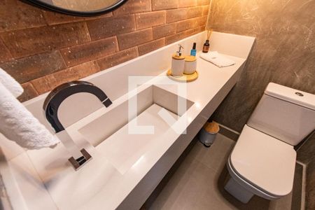 Lavabo de casa à venda com 3 quartos, 300m² em Vila Mariana, São Paulo