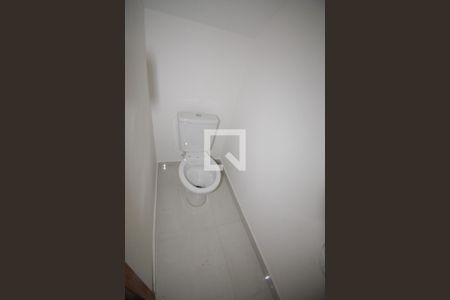 Lavabo de casa de condomínio à venda com 2 quartos, 60m² em Vila Nova Manchester, São Paulo