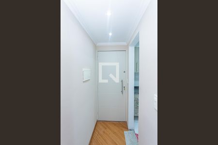 Entrada de apartamento para alugar com 2 quartos, 54m² em Vila Jaraguá, São Paulo