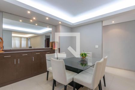 Sala de apartamento à venda com 3 quartos, 125m² em Santo Antônio, Belo Horizonte