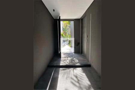 Casa à venda com 4 quartos, 350m² em Brooklin, São Paulo