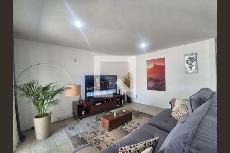 Sala de casa à venda com 4 quartos, 600m² em Recreio dos Bandeirantes, Rio de Janeiro