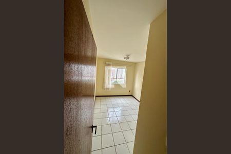 Quarto 1 de apartamento para alugar com 2 quartos, 64m² em Kobrasol, São José