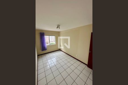 Quarto 2 de apartamento para alugar com 2 quartos, 64m² em Kobrasol, São José