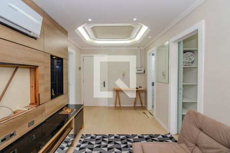 Sala de apartamento para alugar com 1 quarto, 47m² em Humaitá, Porto Alegre