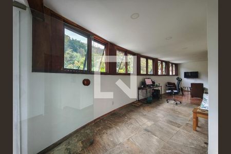 Sala de apartamento à venda com 3 quartos, 150m² em Grajaú, Rio de Janeiro