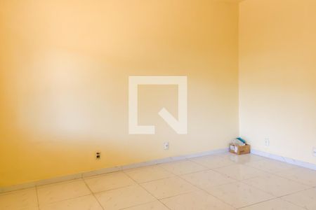 Sala de casa à venda com 5 quartos, 100m² em Inhaúma, Rio de Janeiro