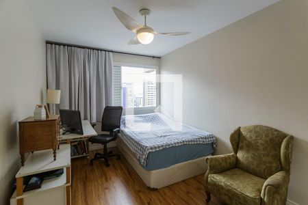 Quarto 1 de apartamento à venda com 4 quartos, 156m² em Indianópolis, São Paulo