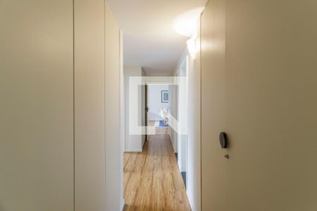 Corredor de apartamento à venda com 4 quartos, 156m² em Indianópolis, São Paulo