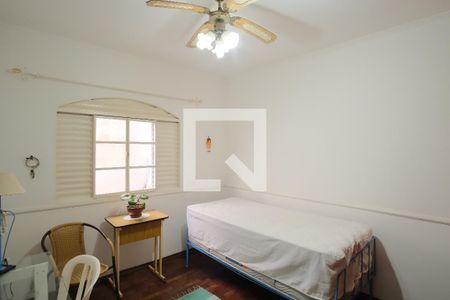 Quarto 1 de casa à venda com 3 quartos, 300m² em Vila Carrão, São Paulo