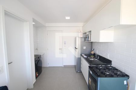 Sala/Cozinha de apartamento para alugar com 1 quarto, 30m² em Jardim São Paulo, São Paulo