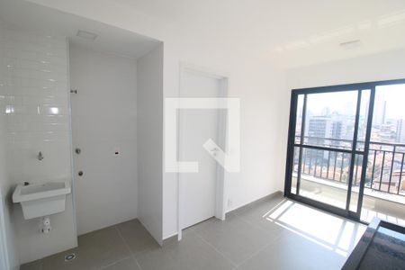 Sala/Cozinha de apartamento para alugar com 1 quarto, 30m² em Jardim São Paulo, São Paulo