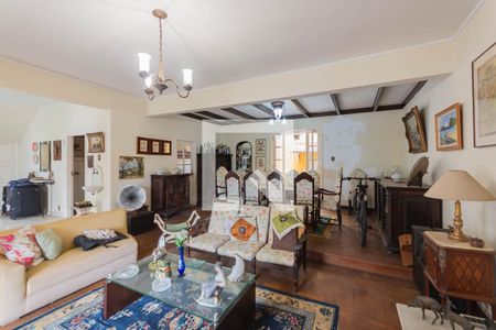 Sala de casa à venda com 4 quartos, 250m² em Tijuca, Rio de Janeiro