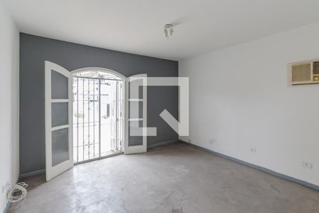 Quarto 1 de casa à venda com 3 quartos, 230m² em Vila Progredior, São Paulo