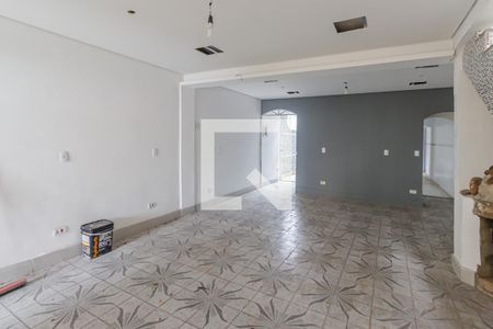 Sala de casa à venda com 3 quartos, 230m² em Vila Progredior, São Paulo