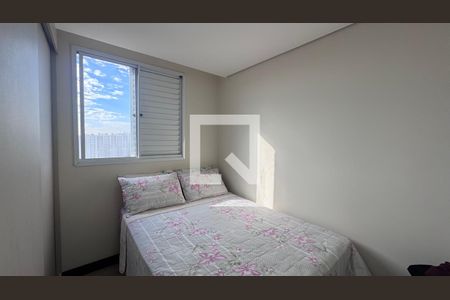 Quarto de apartamento à venda com 2 quartos, 55m² em Vila Satúrnia, Campinas