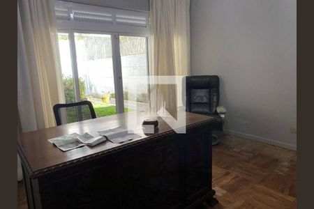 Casa de Condomínio à venda com 4 quartos, 750m² em Chácara Monte Alegre, São Paulo