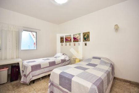 Quarto 1 de casa à venda com 2 quartos, 260m² em Jardim Londrina, São Paulo