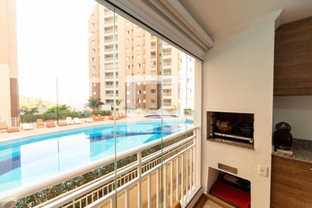 Apartamento à venda com 2 quartos, 85m² em Jardim Tupanci, Barueri