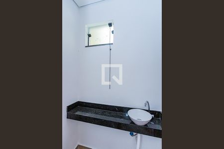 Lavabo de casa à venda com 3 quartos, 150m² em Chacara Nossa Senhora Aparecida, São Paulo