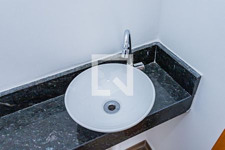 Lavabo de casa à venda com 3 quartos, 150m² em Chacara Nossa Senhora Aparecida, São Paulo