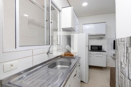 Sala/Cozinha de apartamento para alugar com 1 quarto, 40m² em Santo Amaro, São Paulo