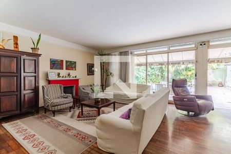 Sala de casa para alugar com 3 quartos, 297m² em Alto de Pinheiros, São Paulo