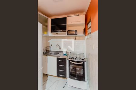 Cozinha de kitnet/studio para alugar com 1 quarto, 30m² em Aclimação, São Paulo