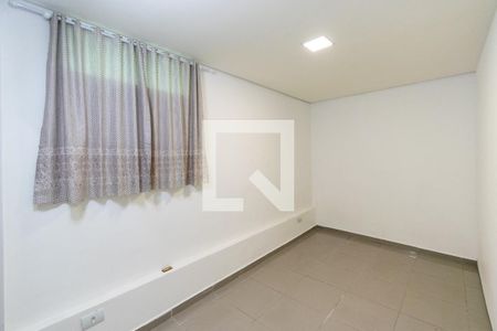 Quarto 1 de casa para alugar com 2 quartos, 32m² em Vila Santa Catarina, São Paulo