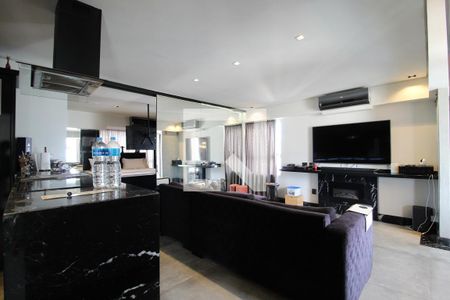 Sala/Cozinha de apartamento à venda com 1 quarto, 100m² em Vila Nova Conceição, São Paulo