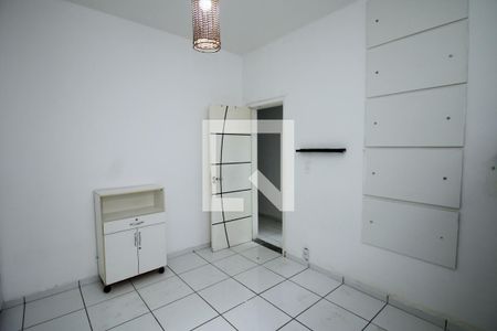 Quarto 1 de casa à venda com 2 quartos, 300m² em Vila da Penha, Rio de Janeiro