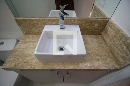 Banheiro de apartamento à venda com 1 quarto, 51m² em Vila Ema, São Paulo