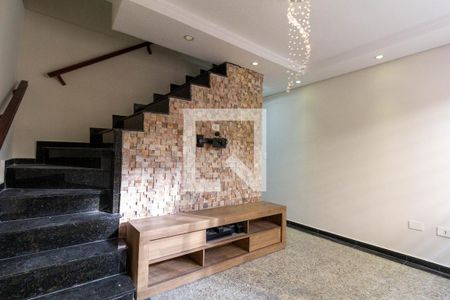 Sala de casa de condomínio à venda com 2 quartos, 65m² em Vila Uniao (zona Leste), São Paulo
