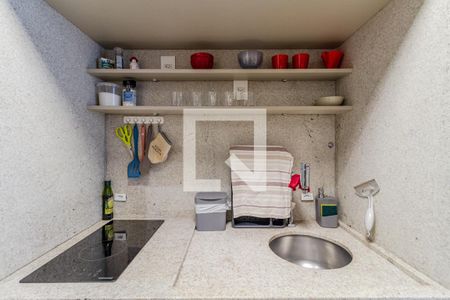 Cozinha de apartamento à venda com 1 quarto, 30m² em Pinheiros, São Paulo