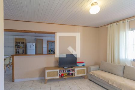 Sala de casa à venda com 4 quartos, 220m² em Fátima, Canoas