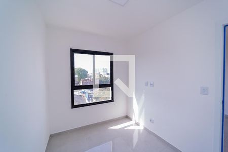 Quarto 1 de apartamento para alugar com 2 quartos, 41m² em Itaquera, São Paulo