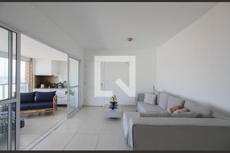 Sala de apartamento para alugar com 3 quartos, 110m² em Vila Suzana, São Paulo