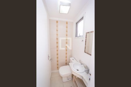 Lavabo de casa de condomínio para alugar com 3 quartos, 110m² em Jardim Santa Maria, São Paulo