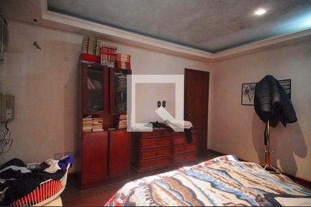 Suíte de casa à venda com 3 quartos, 244m² em Rondônia, Novo Hamburgo