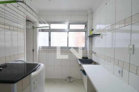 Área de Serviço de apartamento para alugar com 3 quartos, 110m² em Centro, Guarujá