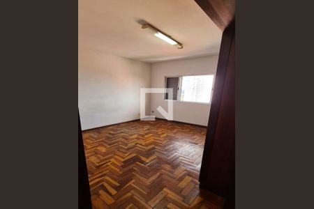 Casa à venda com 3 quartos, 231m² em Alto de Pinheiros, São Paulo