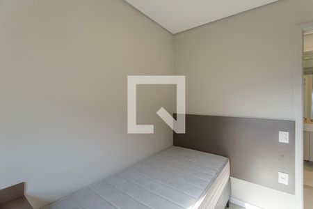 Quarto 1 de apartamento para alugar com 2 quartos, 61m² em Moema, São Paulo