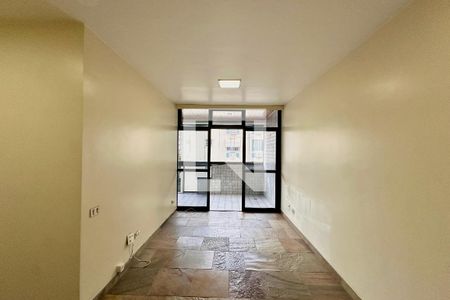 Sala de apartamento para alugar com 2 quartos, 84m² em Botafogo, Rio de Janeiro