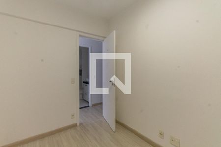 Quarto 1 de apartamento para alugar com 3 quartos, 70m² em Vila Carrão, São Paulo