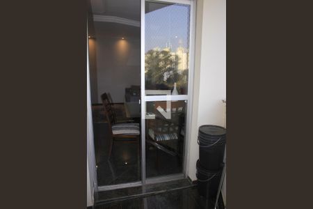 Varanda de apartamento à venda com 2 quartos, 67m² em Vila Galvão, Guarulhos