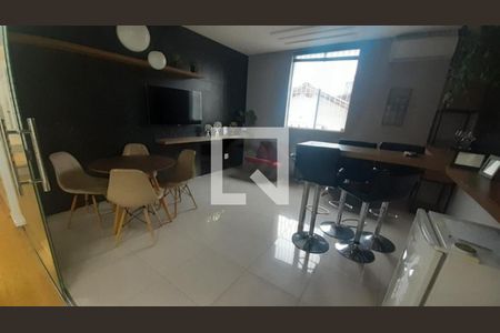 Casa à venda com 7 quartos, 477m² em Vila Paris, Belo Horizonte