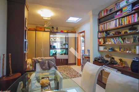 Sala de Jantar de casa à venda com 3 quartos, 275m² em Vila Jardim, Porto Alegre