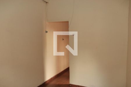 Quarto de kitnet/studio para alugar com 1 quarto, 50m² em Setor Campinas, Goiânia