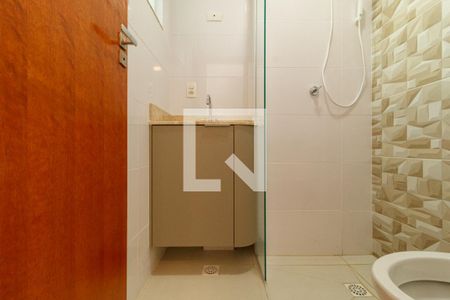Banheiro de apartamento para alugar com 1 quarto, 25m² em Vila Gustavo, São Paulo