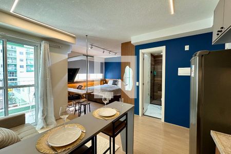 Sala/Quarto de apartamento para alugar com 1 quarto, 30m² em Santo Cristo, Rio de Janeiro